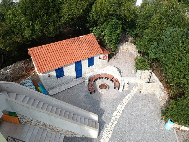 D 004-1